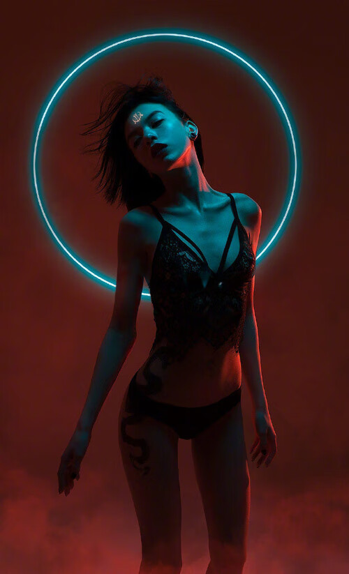 开云在线直播-那不勒斯锋线压迫造成防线崩溃,那不勒斯前锋组合